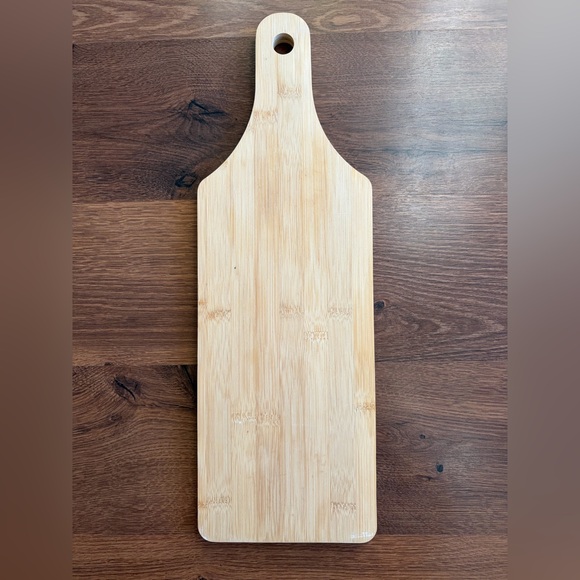 Rectangular Bamboo Serving Paddle Board 🌿 - Picture 3 of 5